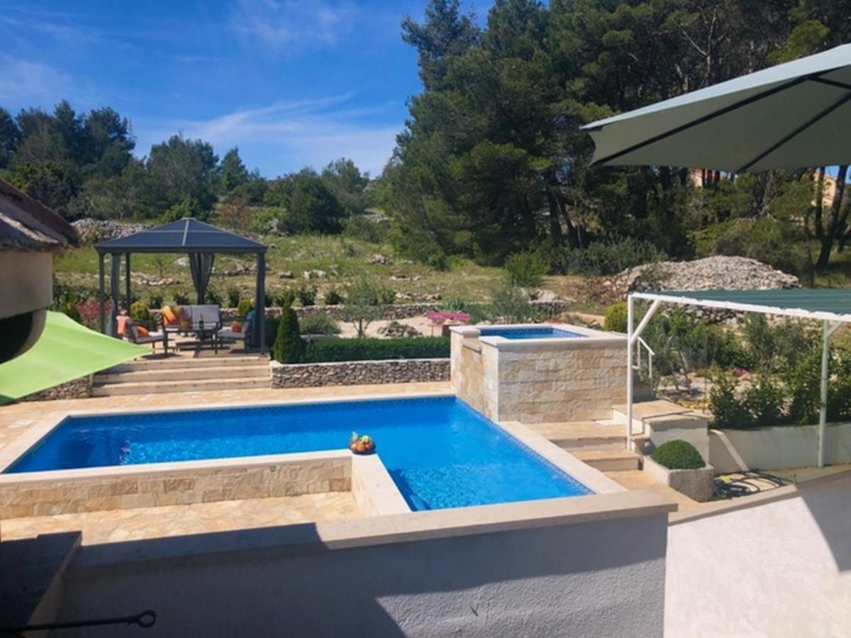 Holiday Home Ela Dracevica ภายนอก รูปภาพ