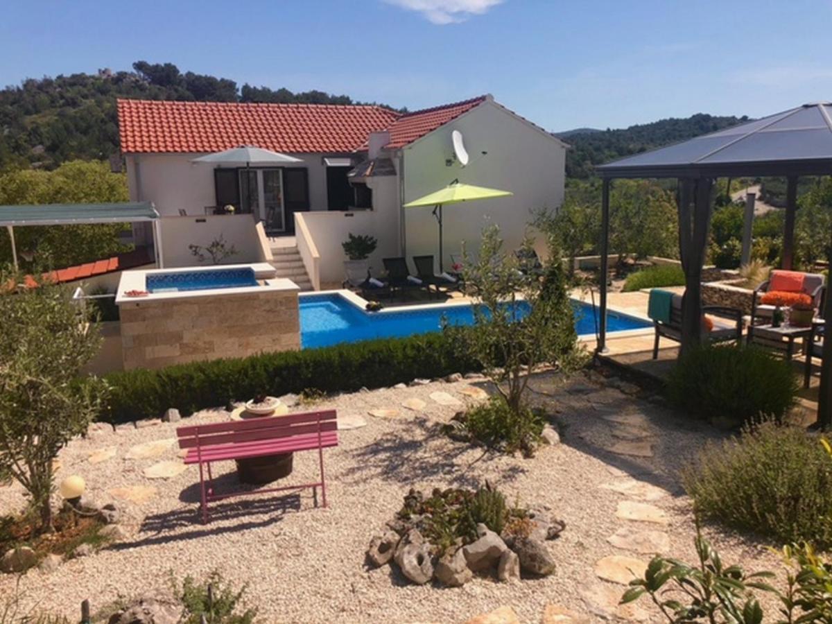 Holiday Home Ela Dracevica ภายนอก รูปภาพ