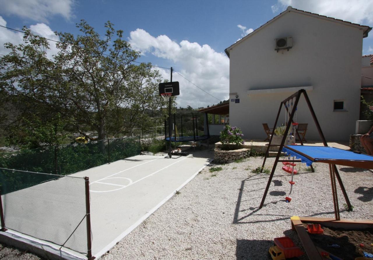 Holiday Home Ela Dracevica ภายนอก รูปภาพ